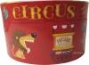 Ovale Spieldose Zirkus mit Äffchen, Ansicht frontal auf Detailbild Löwe und Popcornwagen