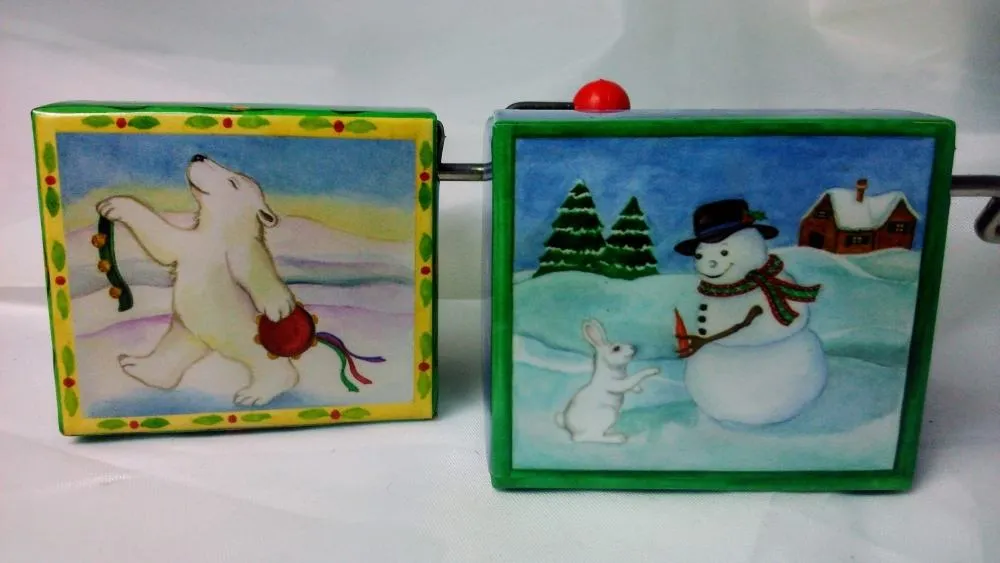 Spieluhr Handkurbel in stabiler Ummantelung, Weihnachts-Collektion, Schneemann und Eisbär Variante 1