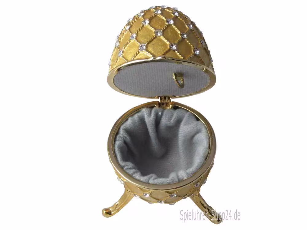 Schmuckei goldfarben mit Ziersteinen von B&ouml;hme Music