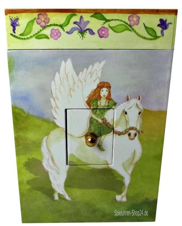 Die linke Spieluhrenseite zeigt Pegasus mit einer Elfe auf seinem Rücken
