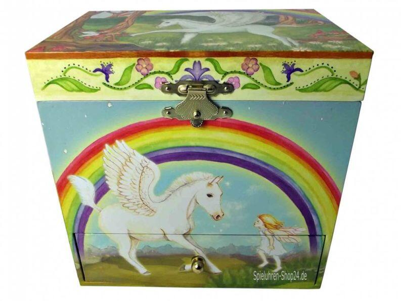 Auf der Vorderseite eine weitere zarte Elfe mit Pegasus